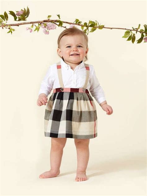 burberry regenjas baby|burberry newborn dresses.